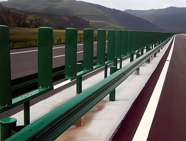 无锡三波护栏板在高速公路的应用